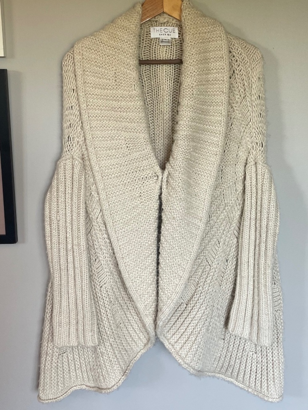 The Cue by Cher Qu Slouchy Sweater